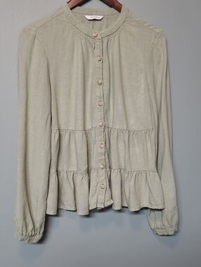 Ricki's Light Sage Button-Front Tiered Peplum Blouse